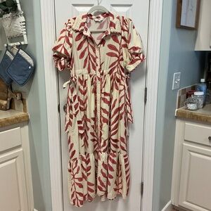 Entro SZ M  Button Collar Maxi Dress Floral Pink / Cream Cinch  Tie waist Boho